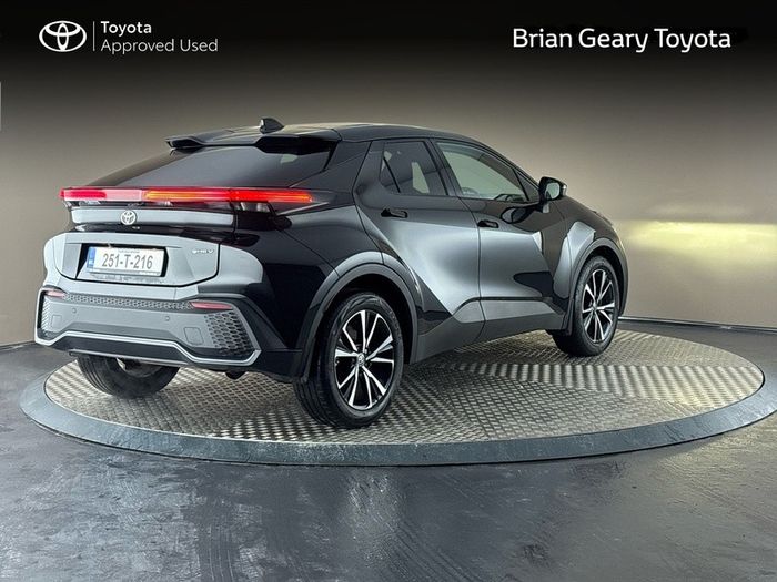 Toyota C-HR 2025
