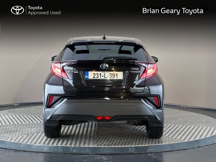Toyota C-HR 2023