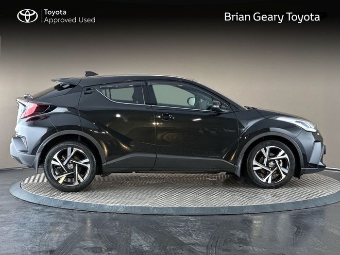 Toyota C-HR 2023