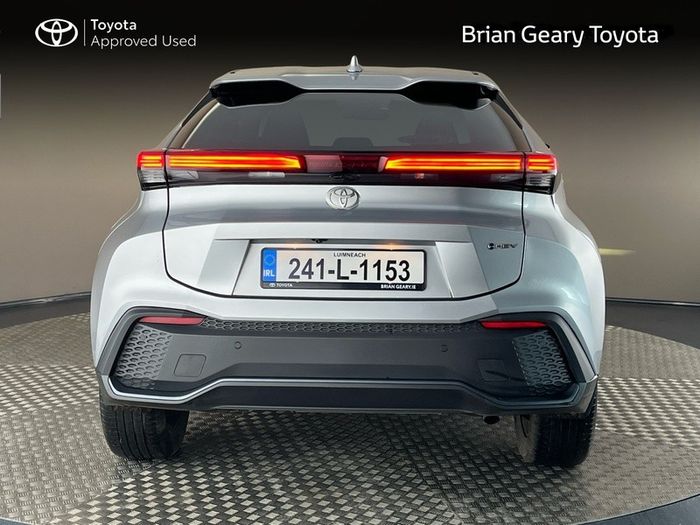 Toyota C-HR 2024
