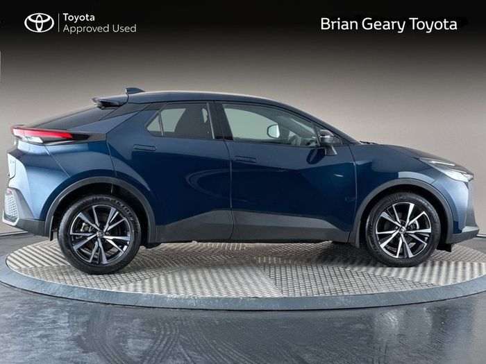 Toyota C-HR 2024