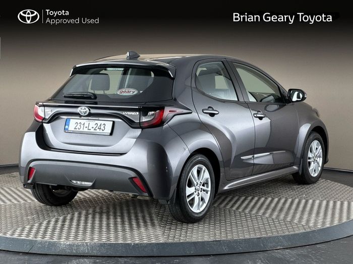 Toyota Yaris 2023