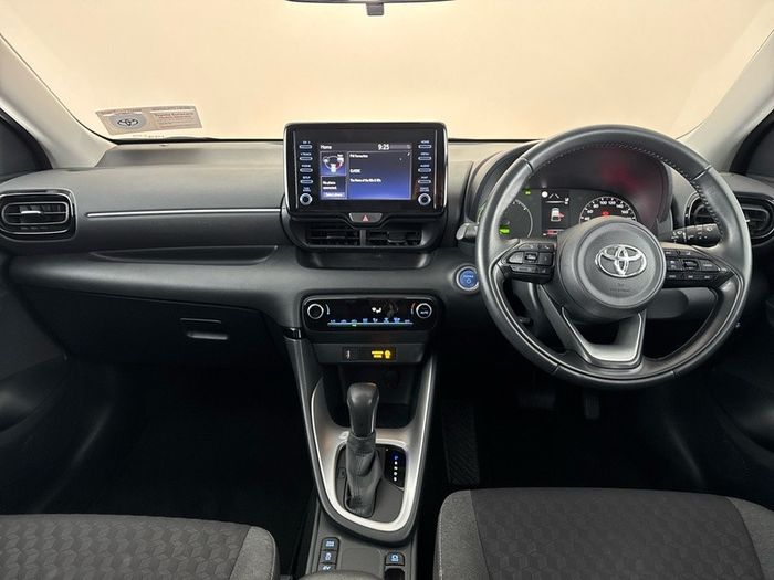 Toyota Yaris 2023