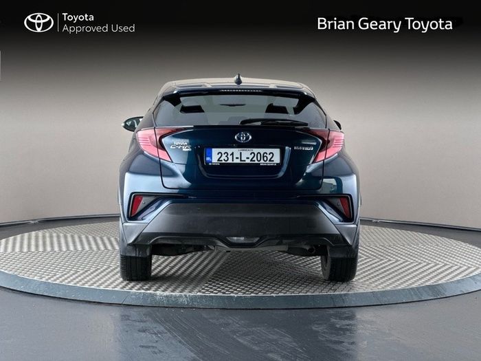 Toyota C-HR 2023