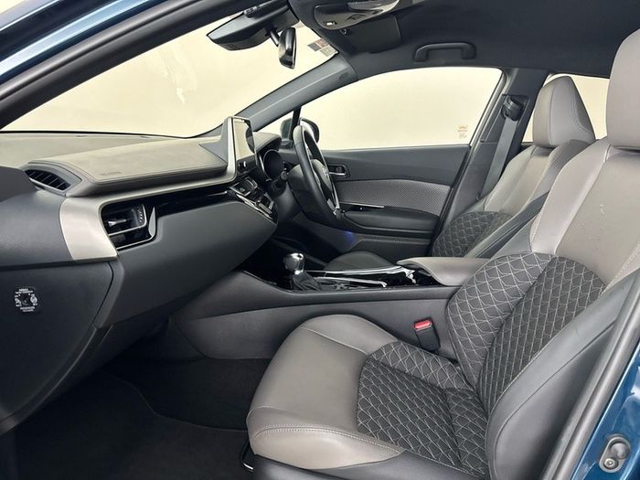 Toyota C-HR 2023