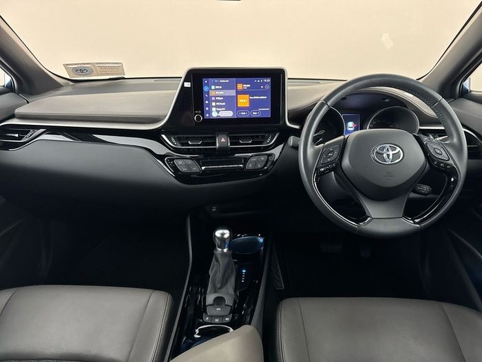 Toyota C-HR 2023