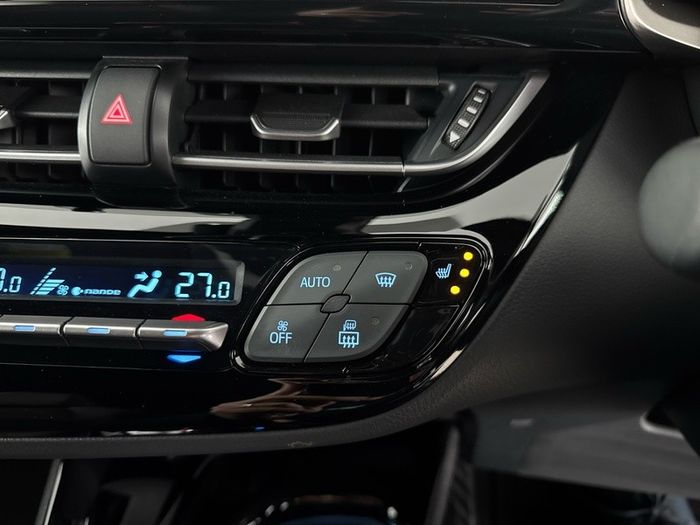Toyota C-HR 2023