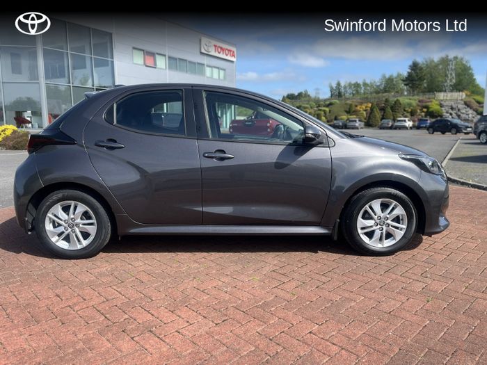 Toyota Yaris 2021