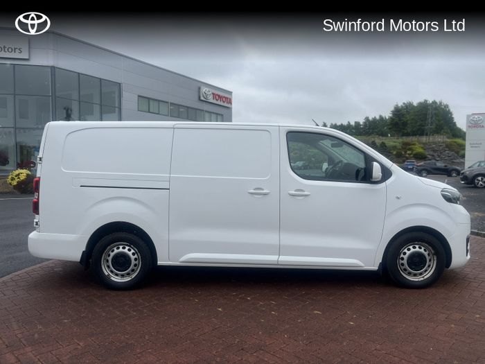 Toyota Proace 2022
