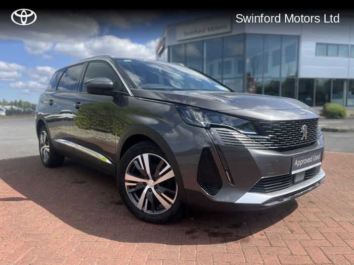 Peugeot 5008 2021