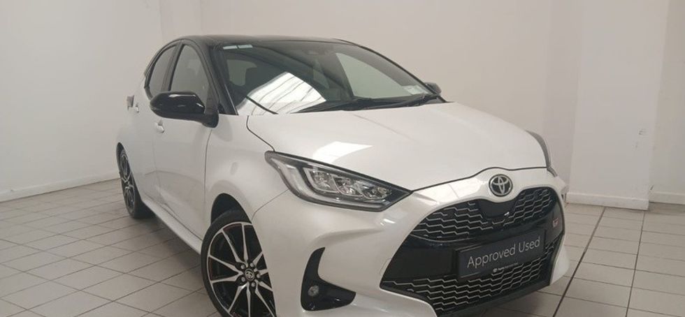 Toyota Yaris 2023