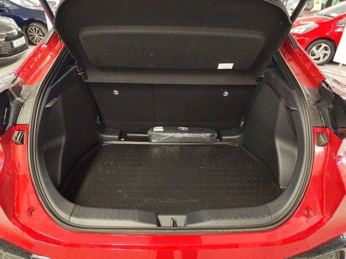 Toyota C-HR 2025