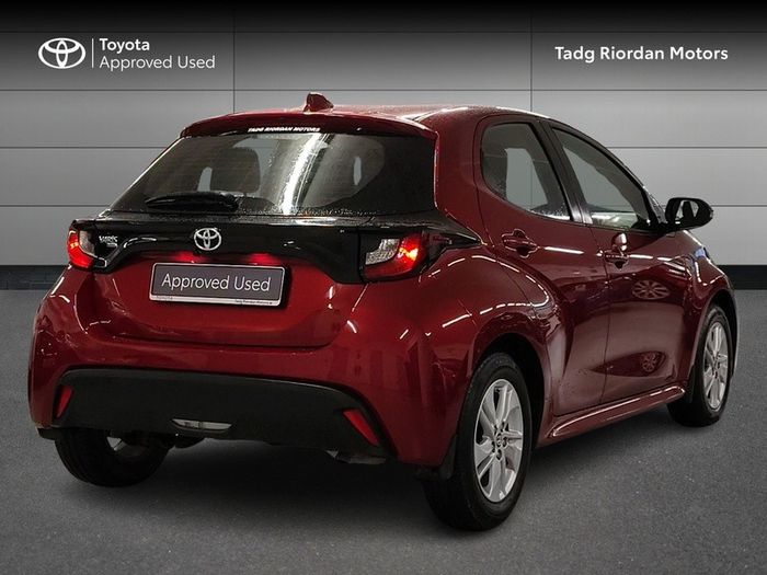 Toyota Yaris 2021