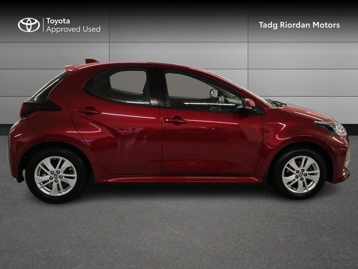 Toyota Yaris 2021