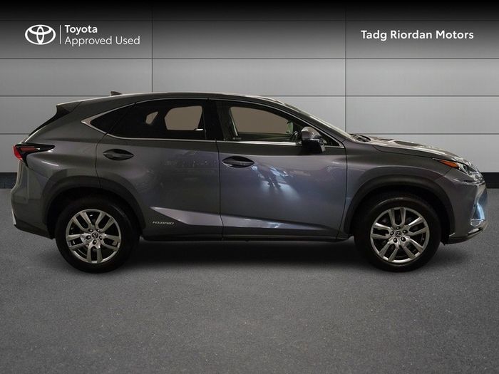 Lexus NX 300h 2020