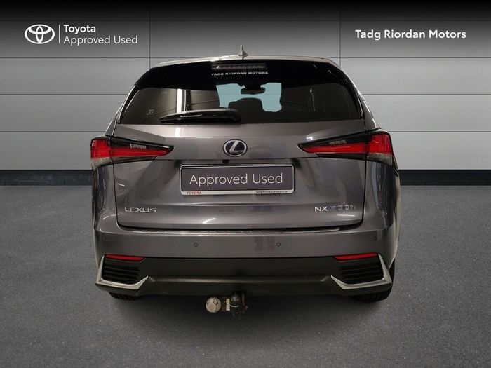 Lexus NX 300h 2020
