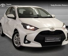 Toyota Yaris 2024