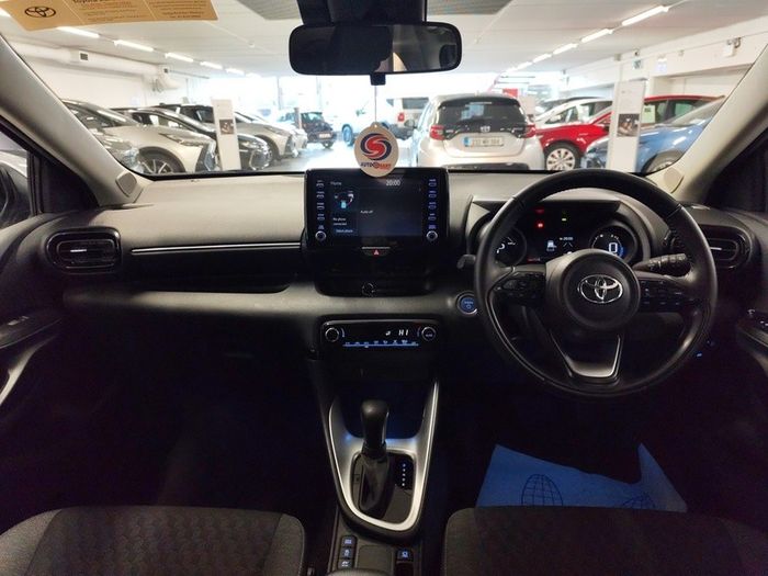 Toyota Yaris 2023
