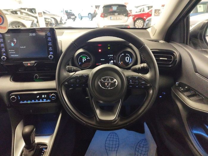 Toyota Yaris 2023