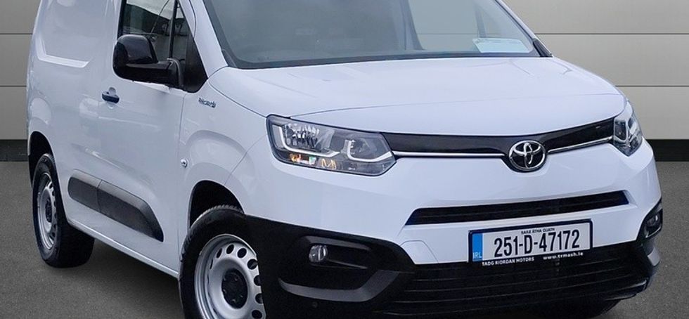 Toyota Proace 2025