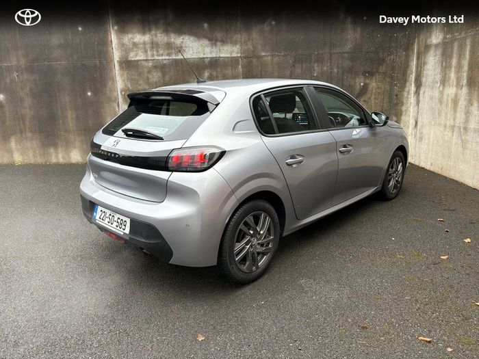Peugeot 208 2022