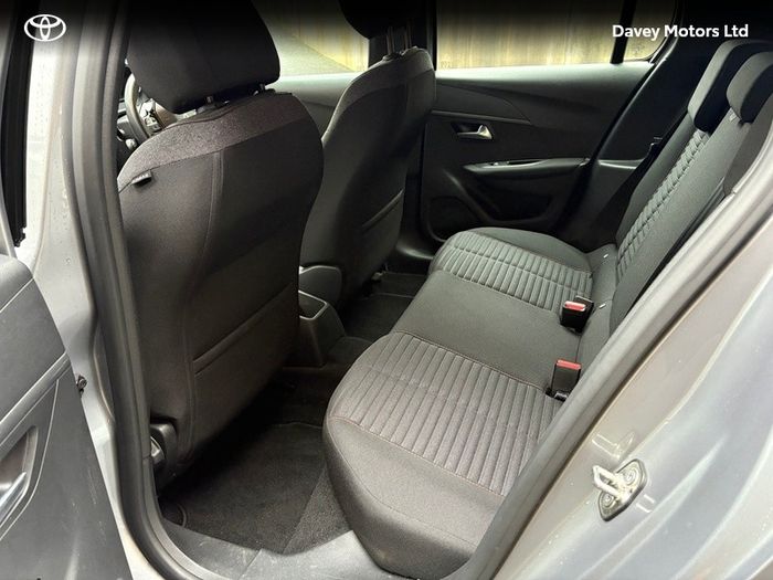 Peugeot 208 2022
