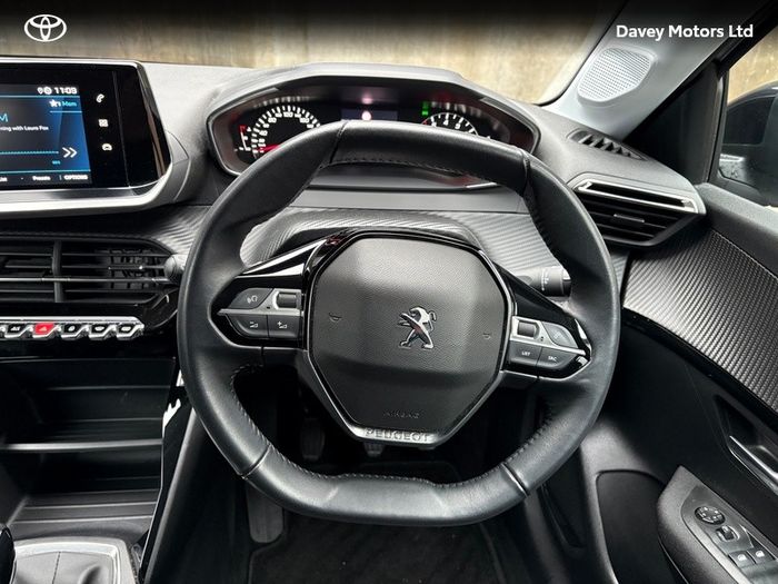 Peugeot 208 2022