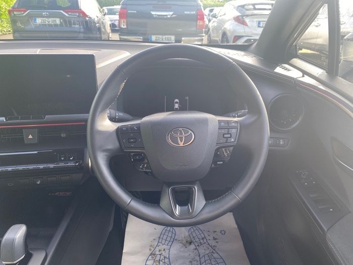 Toyota C-HR 2025