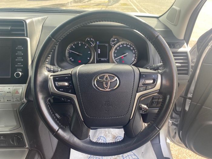 Toyota Landcruiser 2021