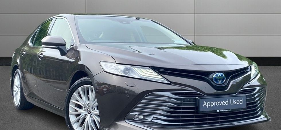 Toyota Camry 2021
