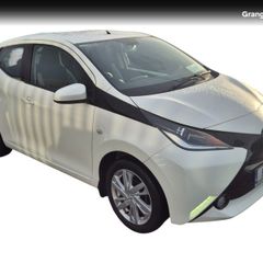 Toyota AYGO 2015
