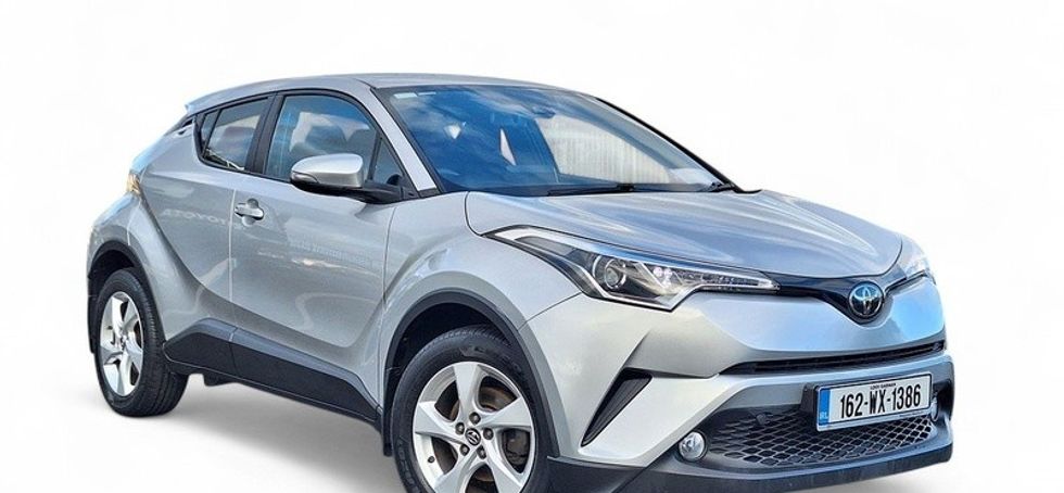 Toyota C-HR 2016
