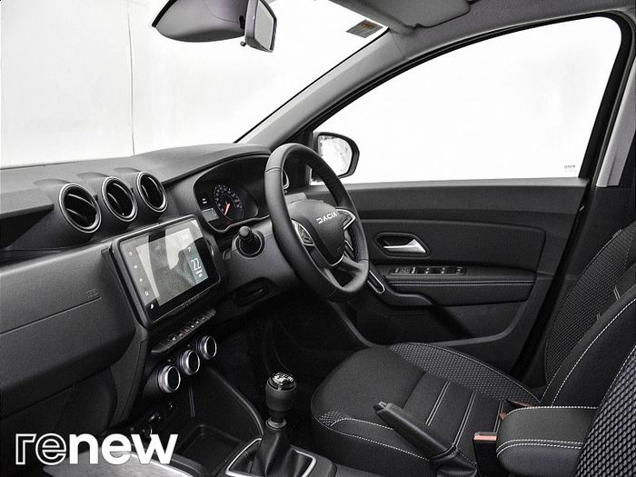 Dacia Duster 2023