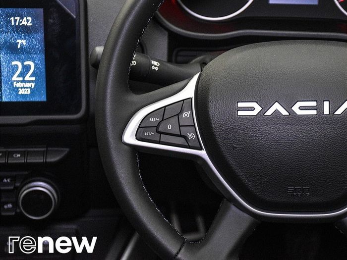 Dacia Duster 2024