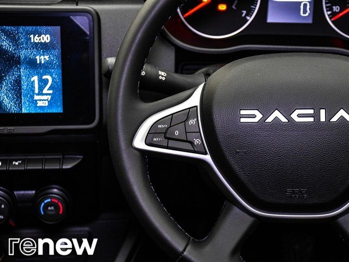 Dacia Duster 2023