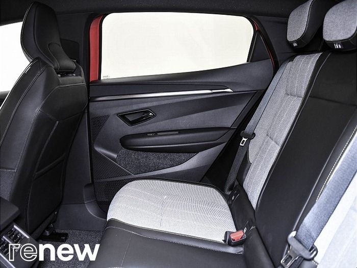 Renault Megane E-Tech 2024