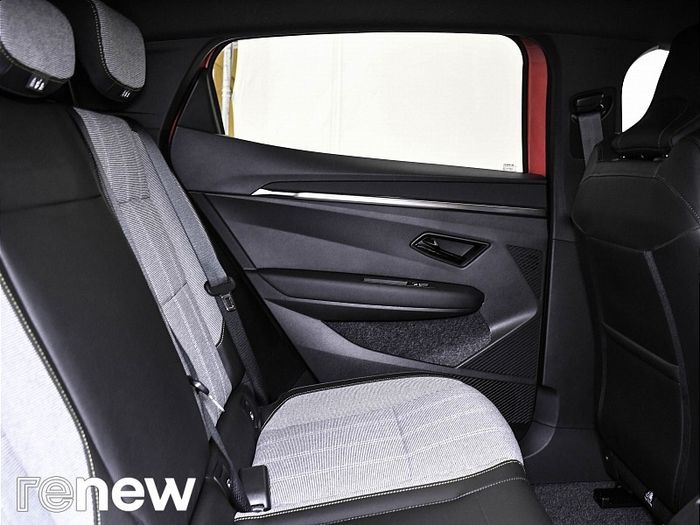 Renault Megane E-Tech 2024