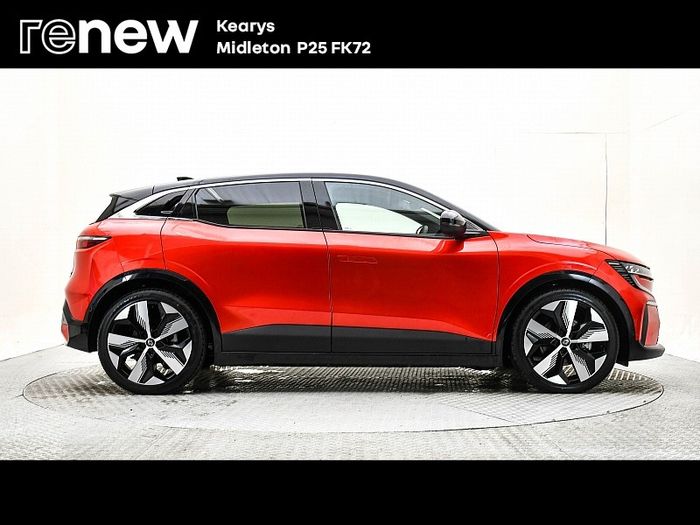 Renault Megane E-Tech 2024