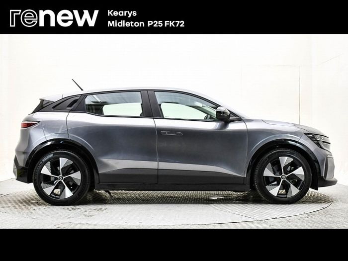 Renault Megane E-Tech 2023