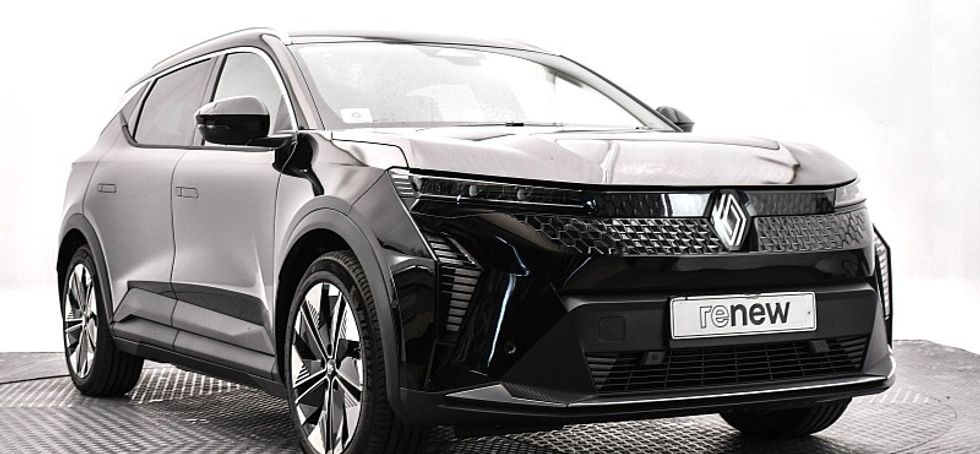 Renault Scenic E-Tech 2025