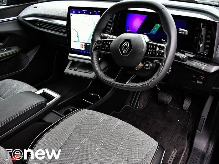 Renault Scenic E-Tech 2025