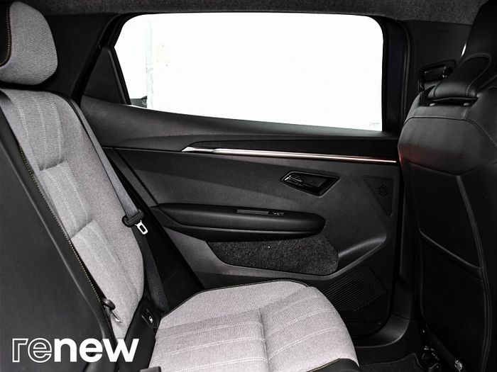 Renault Scenic E-Tech 2025