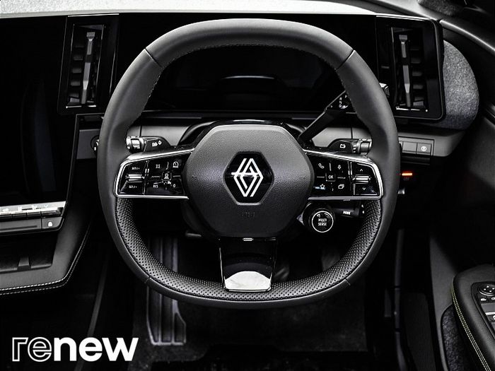 Renault Scenic E-Tech 2025