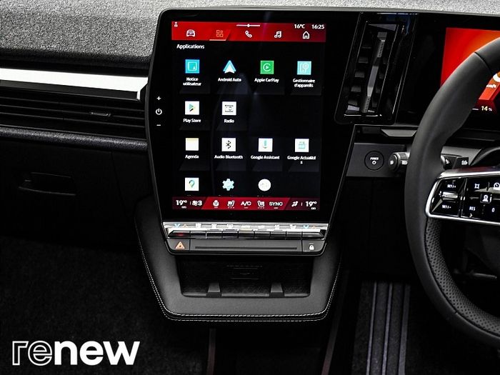 Renault Scenic E-Tech 2025