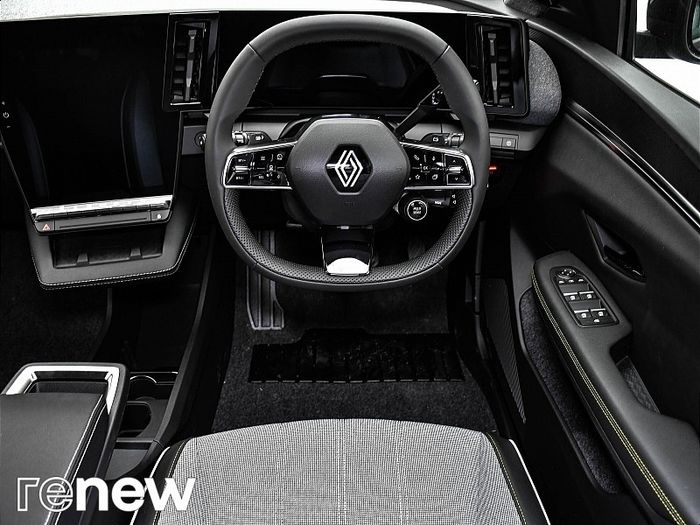 Renault Scenic E-Tech 2025
