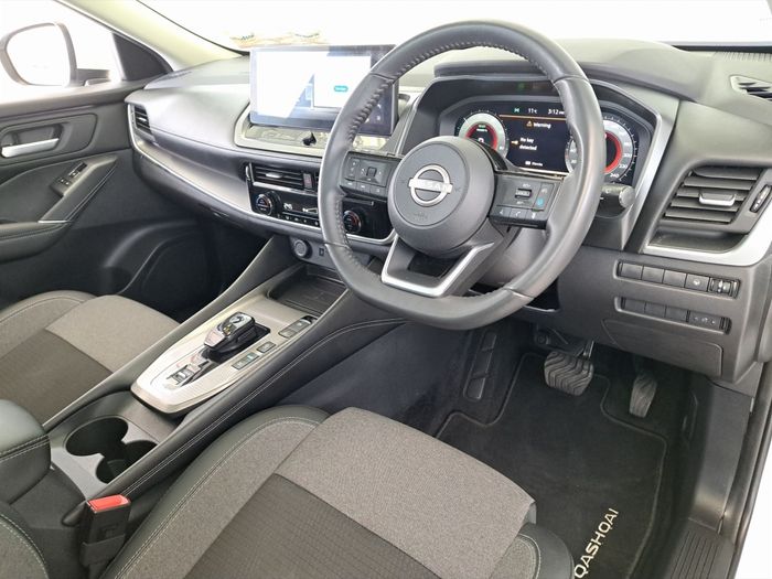Nissan QASHQAI 2025
