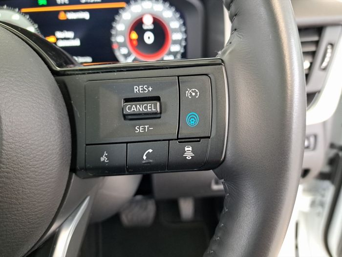 Nissan QASHQAI 2025