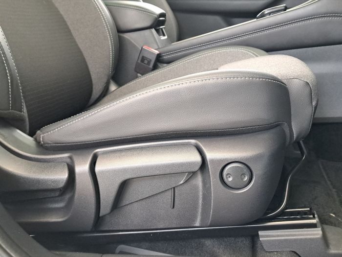Nissan QASHQAI 2025