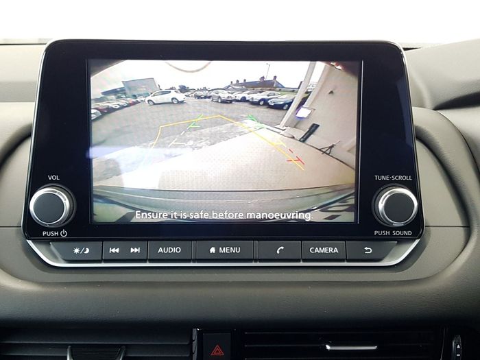 Nissan QASHQAI 2024