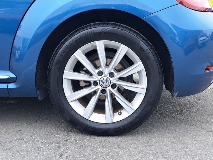 Volkswagen Beetle 2019